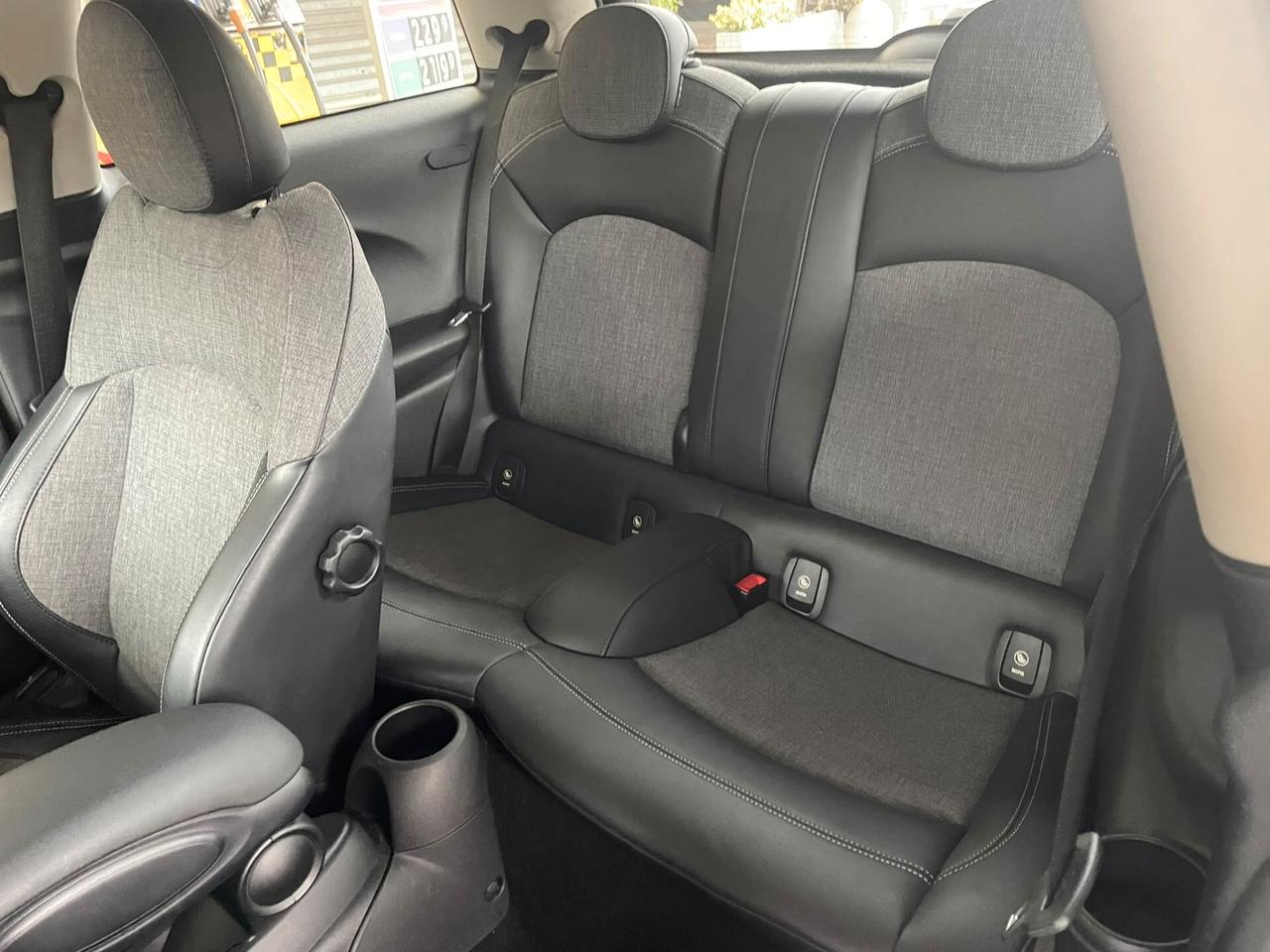 Mini 1.5 Cooper D Hype