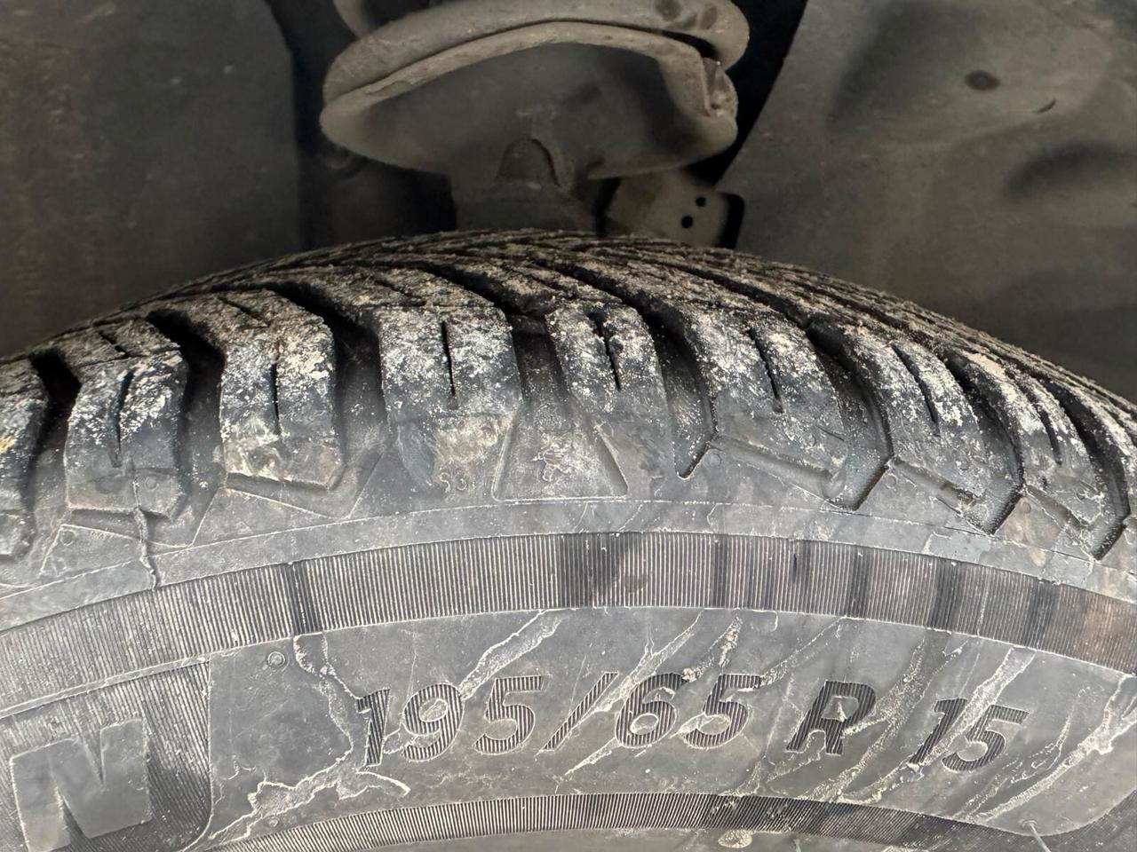 Ford Transit Connect 1.8 Diesel Motore Nuovo + Frizione+ Distribuzione ecc