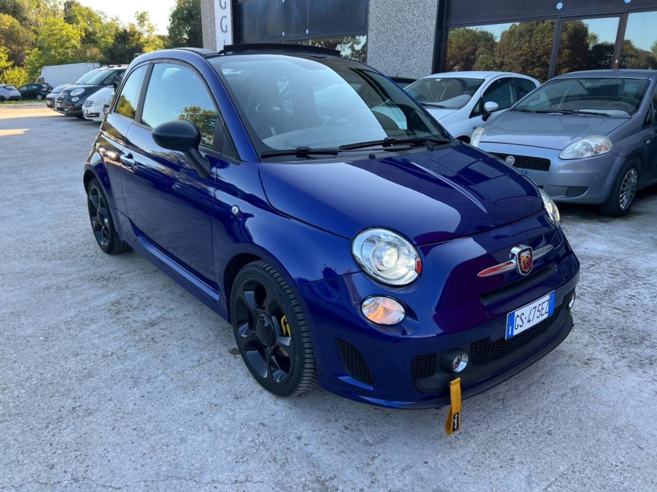 Abarth 595 C 1.4 Turbo T-Jet 140 CV