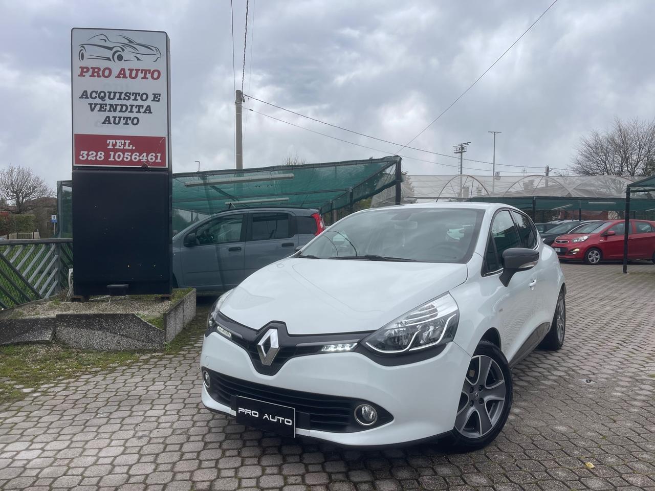 Renault Clio 1.2 75CV GPL 5 porte Costume National