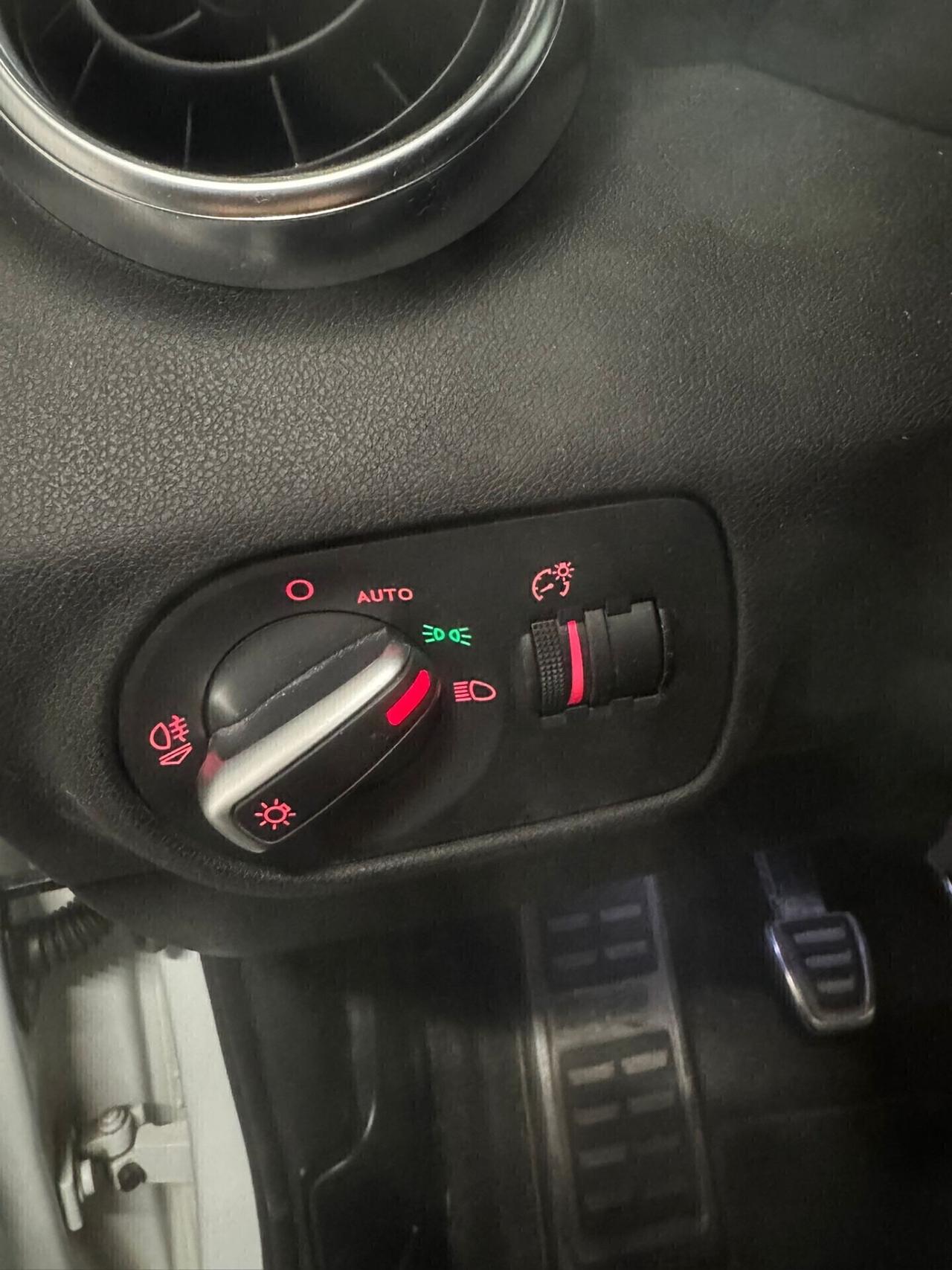 Audi S1 2.0 TFSI quattro 2015