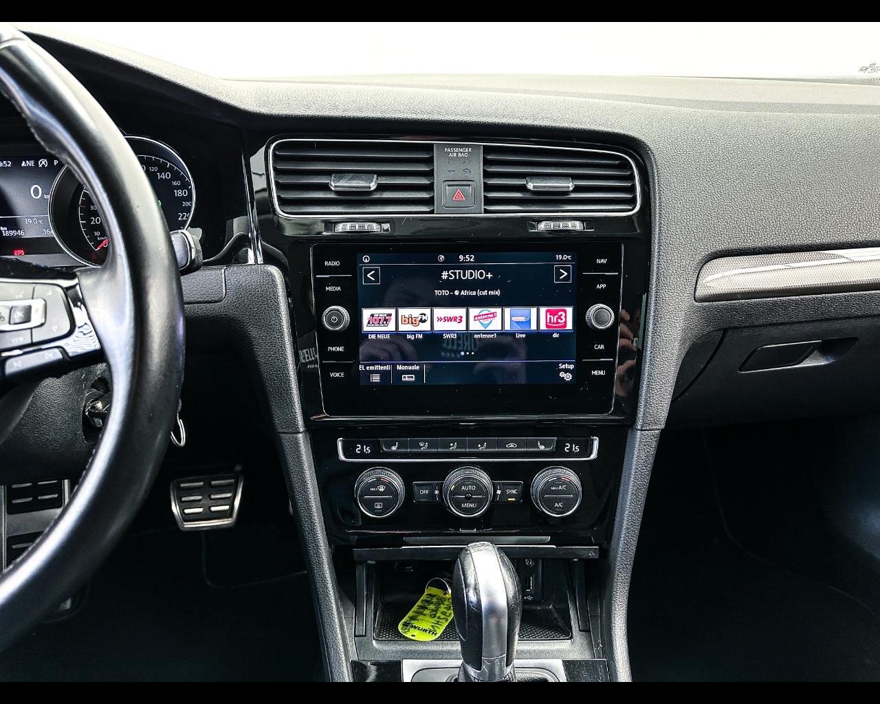 VOLKSWAGEN Golf 7ª serie - Golf Variant 2.0 TDI DSG Highline BlueMotion
