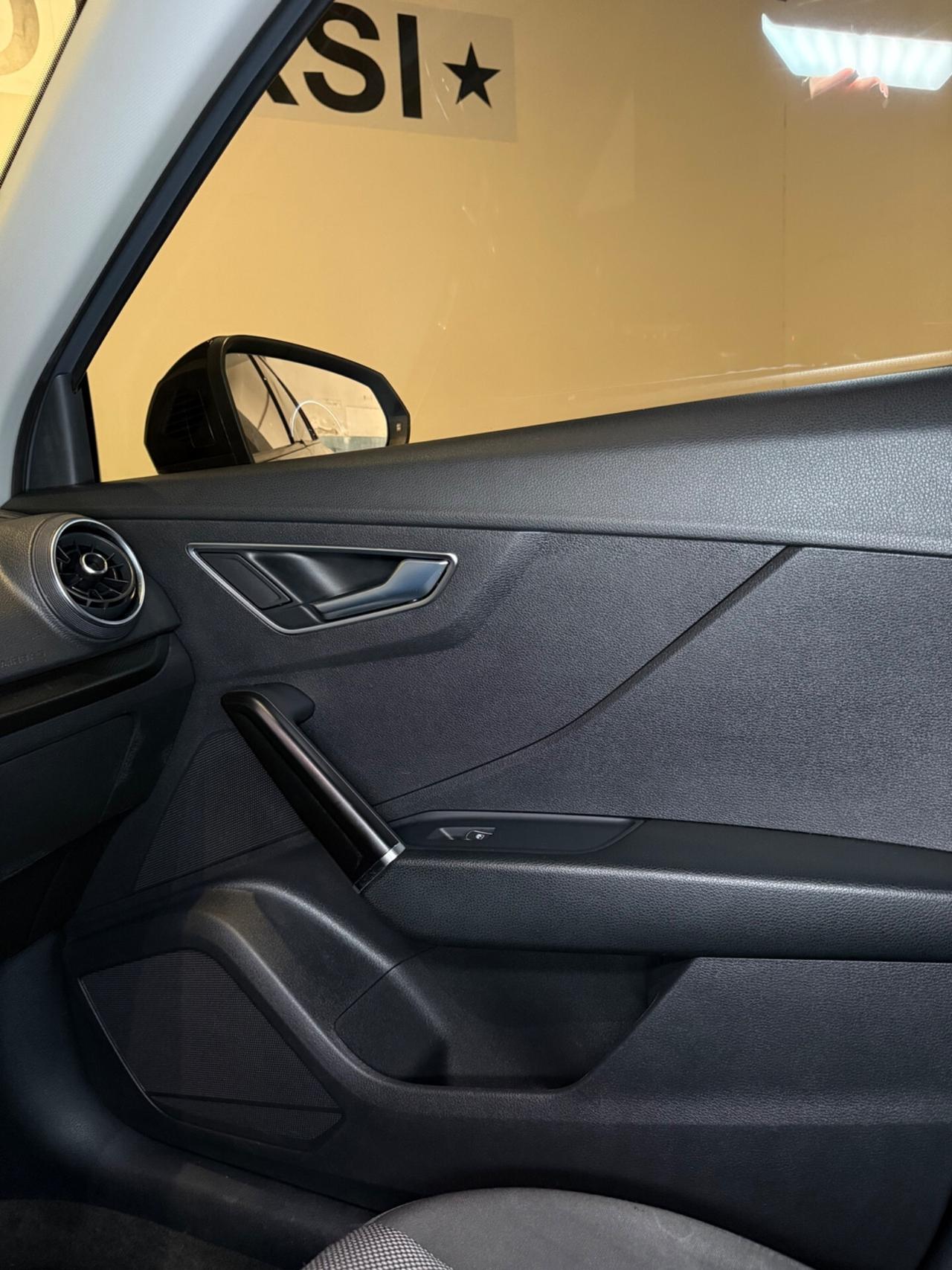 Audi Q2 30 TDI S tronic line Edition