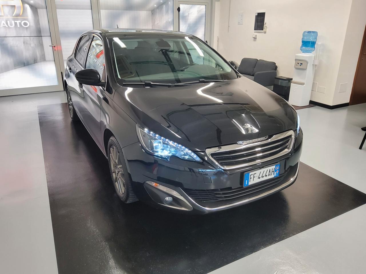 Peugeot 308 BlueHDi 120 S&S Allure