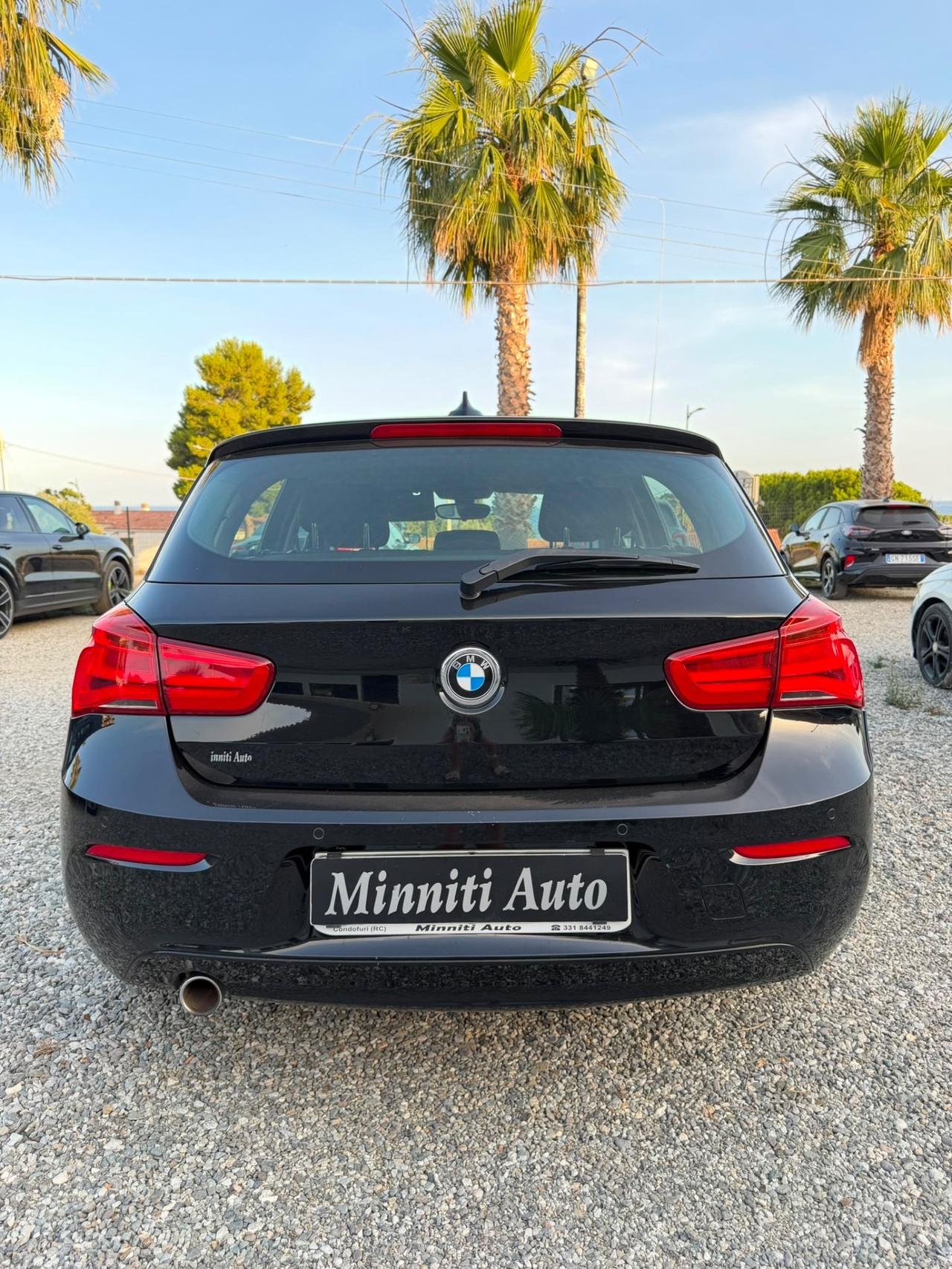 Bmw 116 116d 5p. Urban