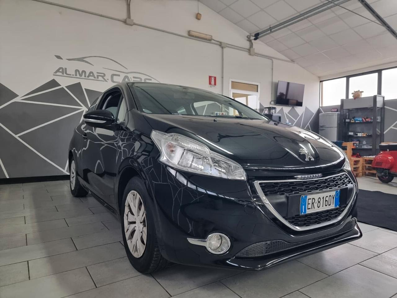 Peugeot 208 1.2 VTi 82 CV 3 porte Access NEOPATENTATI