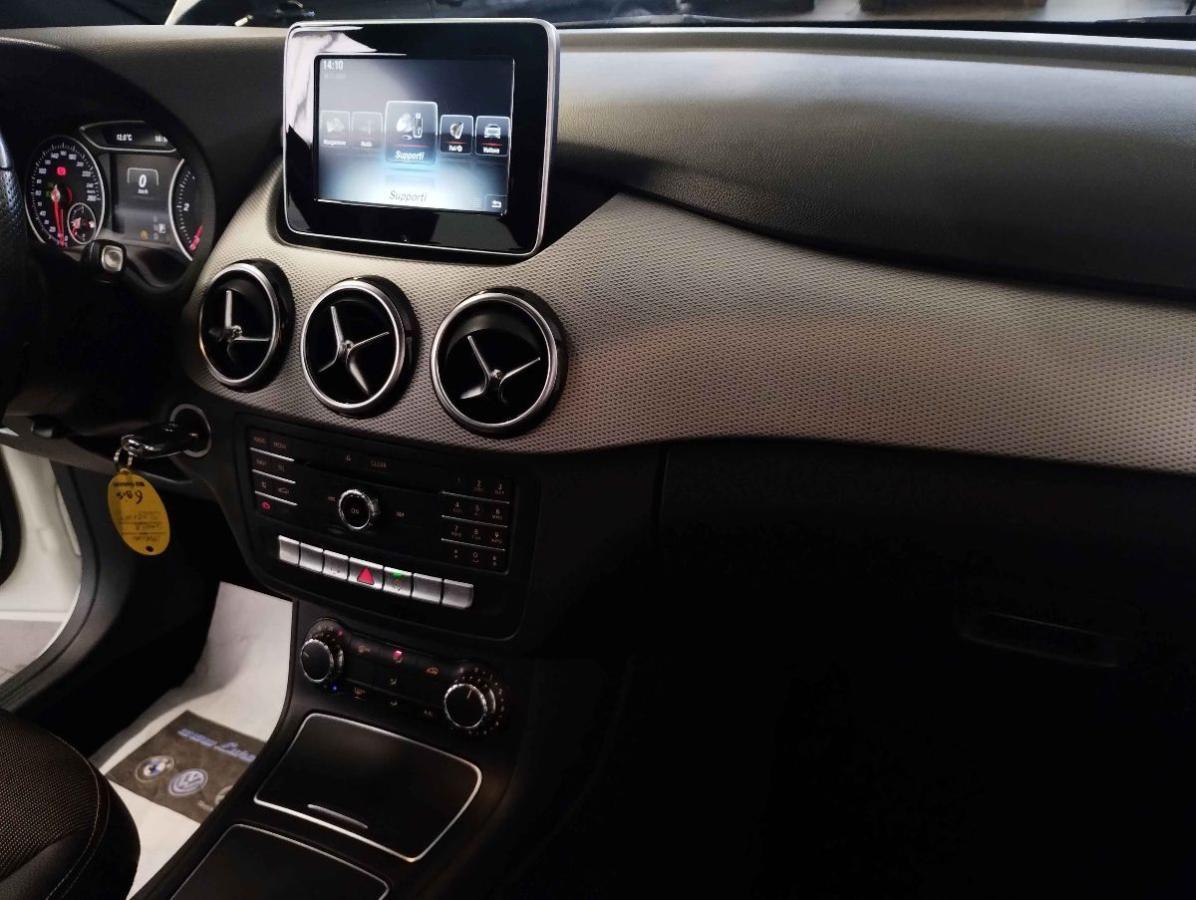 MERCEDES B 180 d Automatic Sport - UNICO PR - RETRO-CAM - X NEO-PATENTATI - GARANZIA