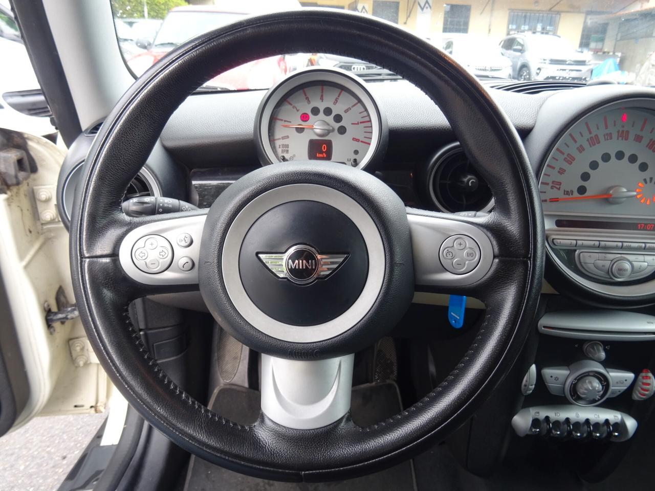 Mini 1.6 16V One 98cv