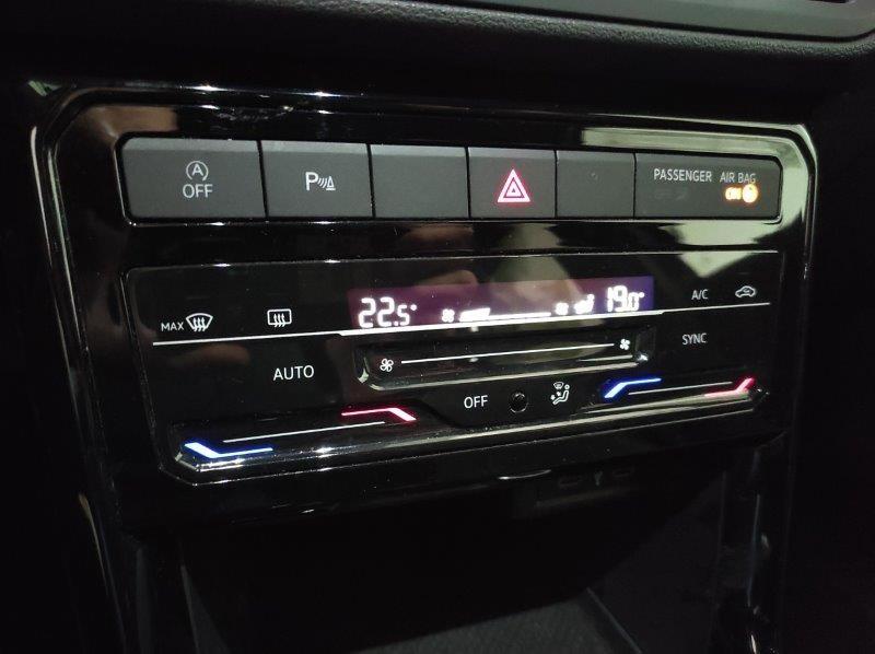 VOLKSWAGEN T-Cross - T-Cross 1.0 TSI Sport