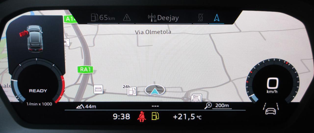 AUDI A3 SPB 30 TDI Business Advanced