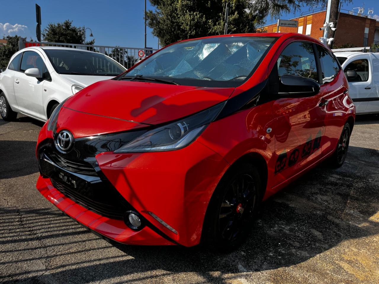 Toyota Aygo 1.0 VVT-i 69 CV 5 porte neopatentati