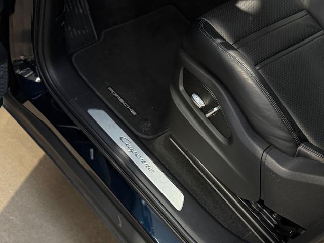 PORSCHE Cayenne Coupé 3.0 V6