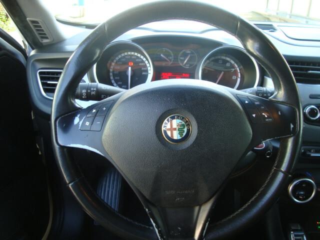 Alfa Romeo Giulietta 1.4 Benzina/GPL ''adatta per neopatentati''