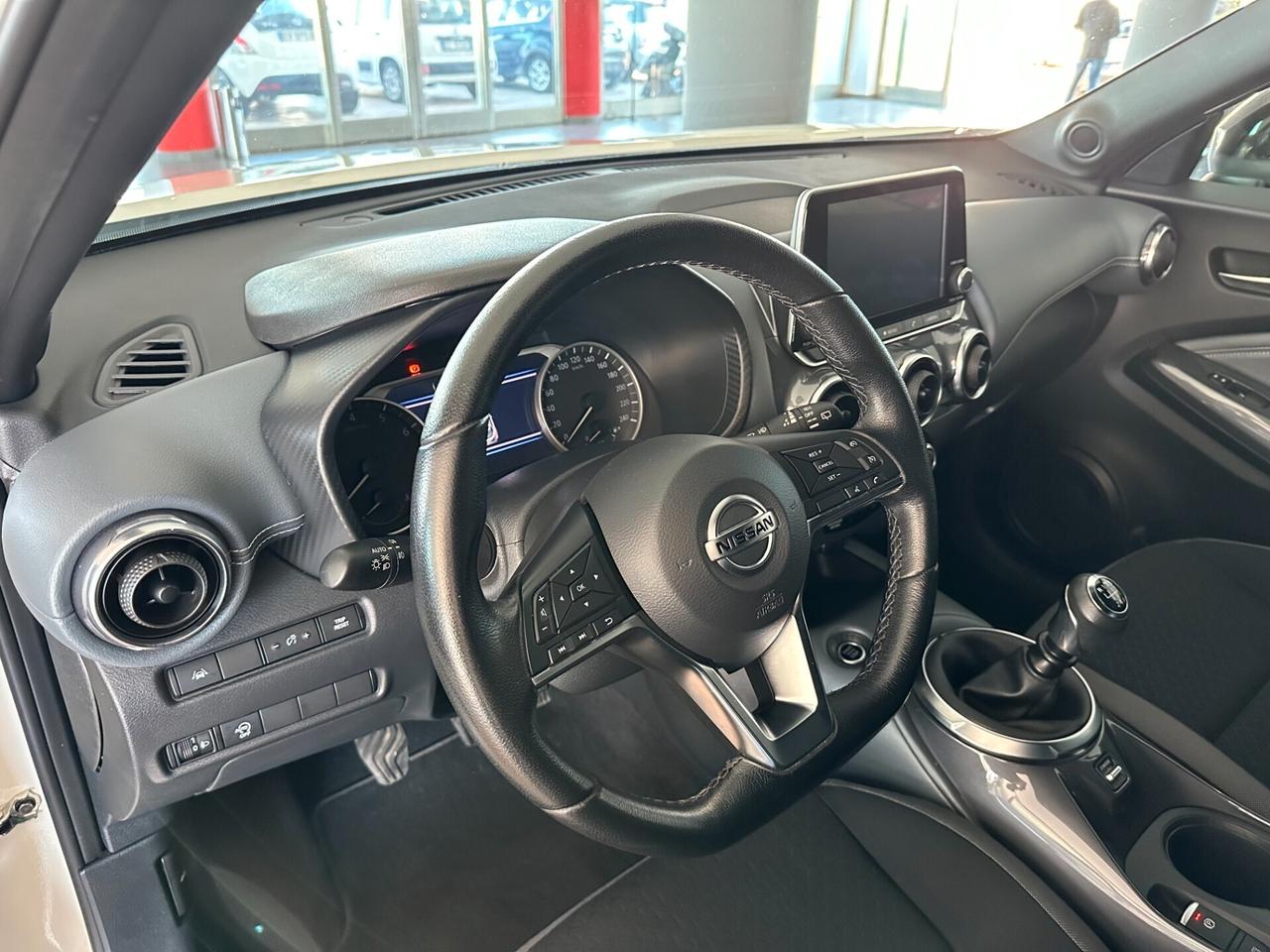 Nissan Juke 1.0 DIG-T 114 CV N-Connecta