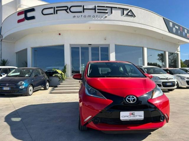 Toyota Aygo 1.0 x-business 5p