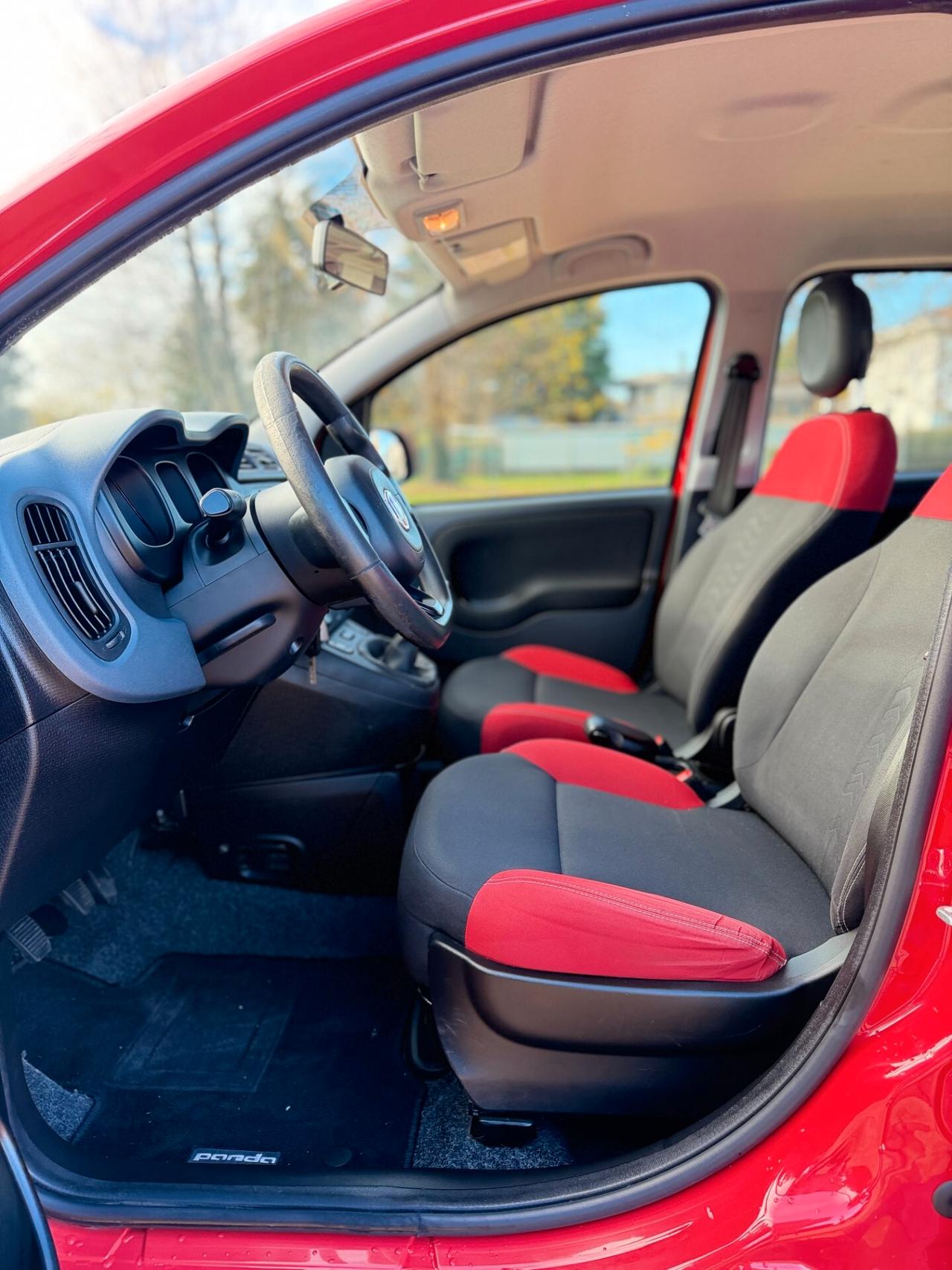 Fiat Panda 1.2 Lounge (NEOPATENTATI)