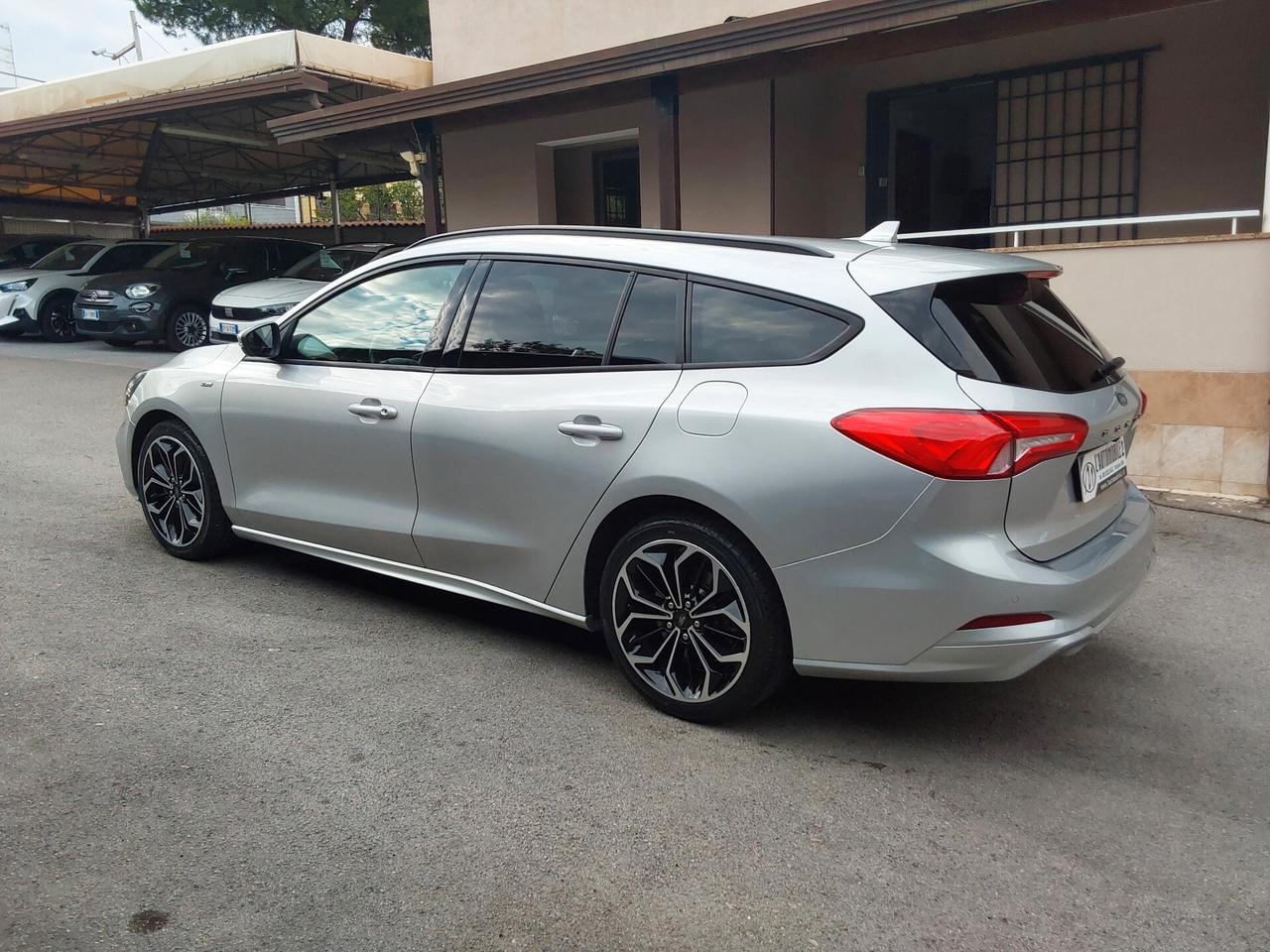 Ford Focus 1.5 120 CV SW ST-Line Super Accessoriata Cambio Manuale.
