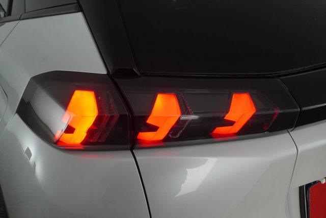 PEUGEOT 2008 2008 PureTech 130 S&S Allure