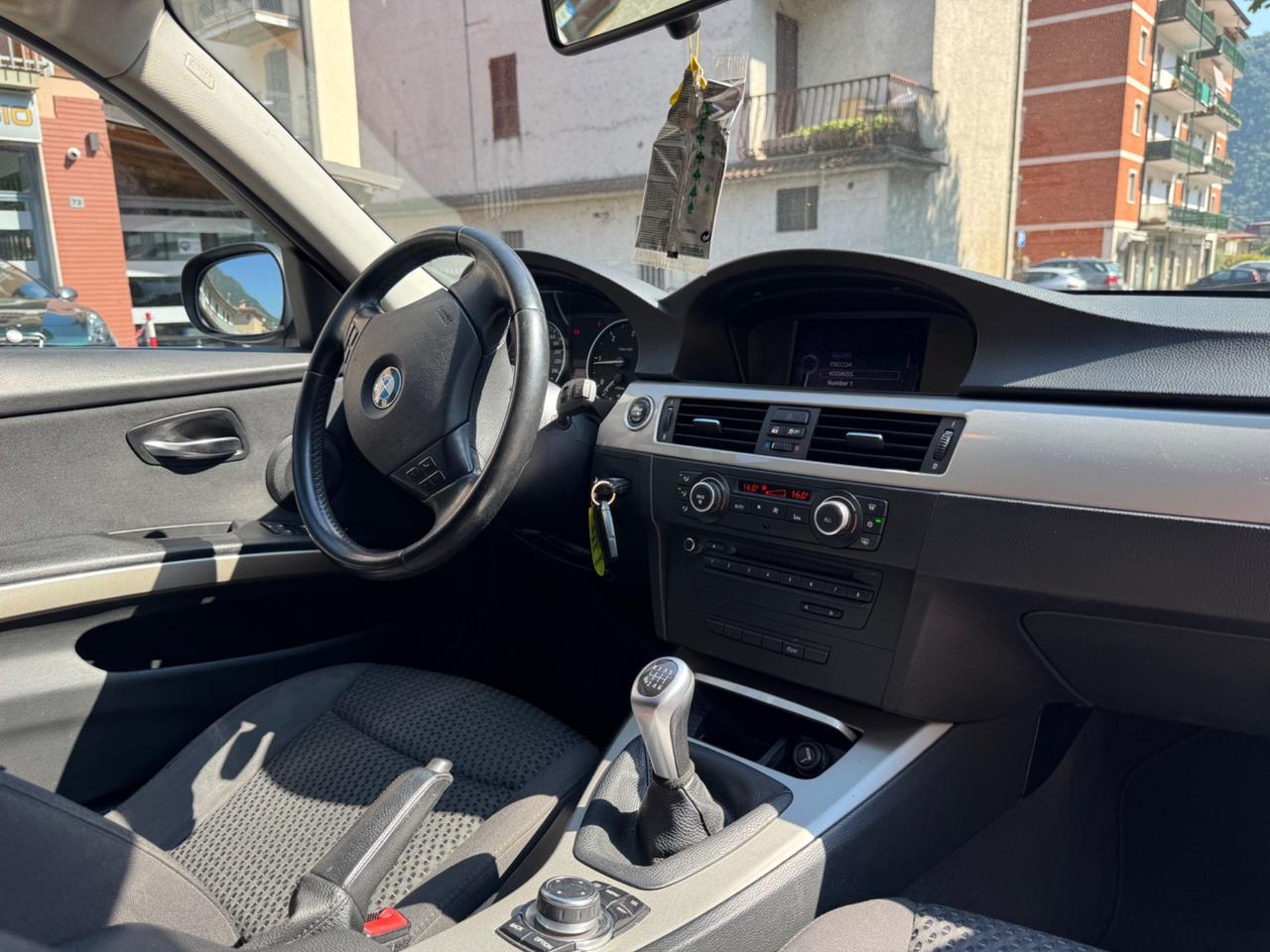 Bmw 318 318d 2.0 143CV cat Touring MSport - TAGLIANDATA - VETRI OSCURATI