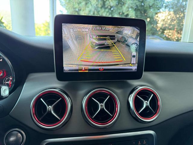 MERCEDES-BENZ GLA 200 d Automatic 4Matic Premium Amg