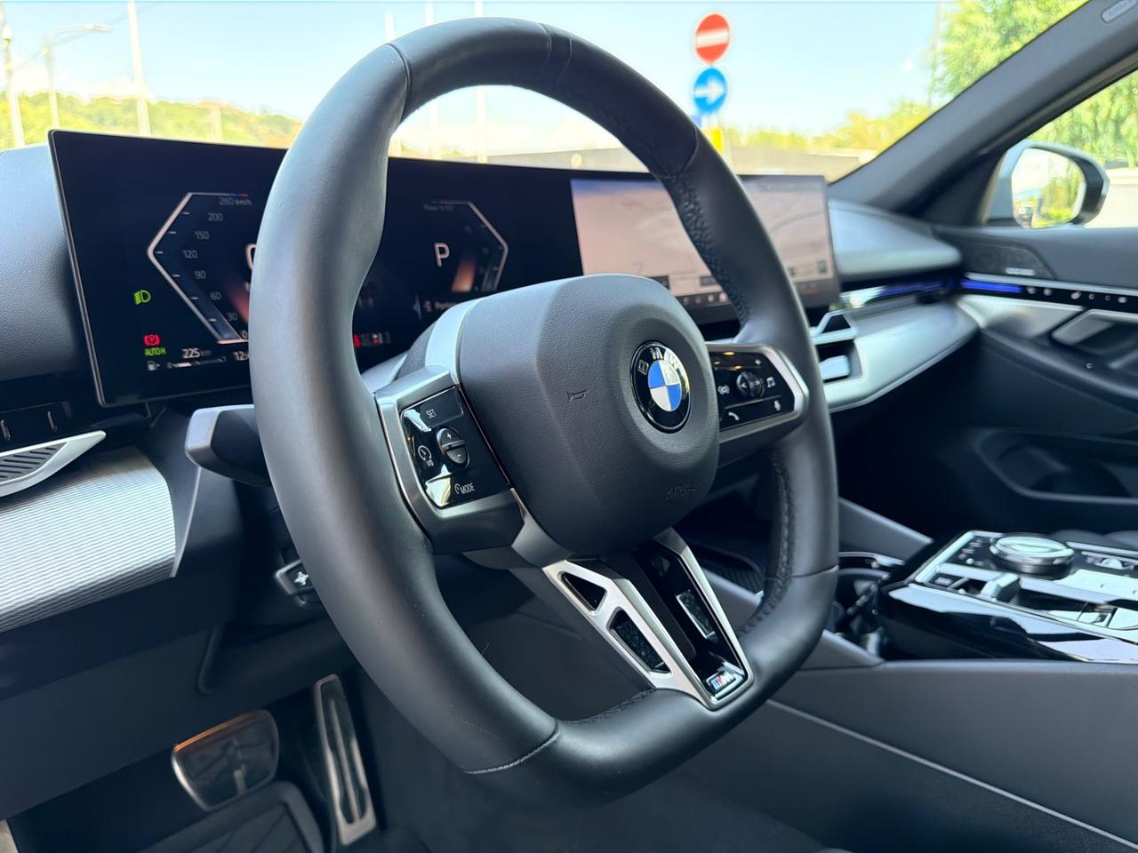 Bmw 520d 48V xDrive Msport 197cv grigio Nardo