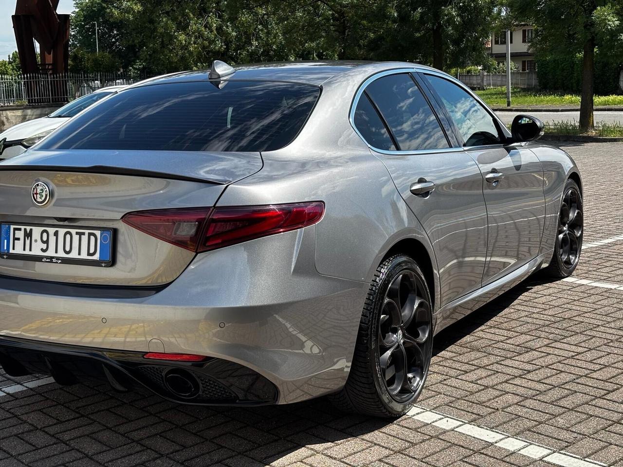 Alfa Romeo Giulia 2.2 Turbodiesel 180 CV AT8 AWD Q4 Super