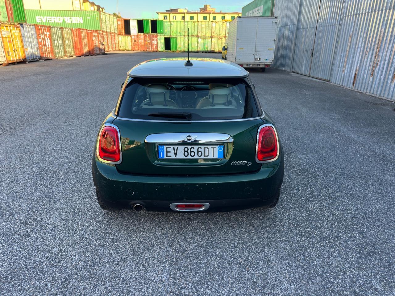 Mini 1.5 Cooper D Business XL