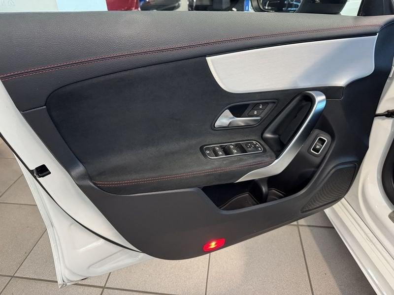 Mercedes-Benz CLA S.Brake CLA 180 d Automatic Shooting Brake Premium