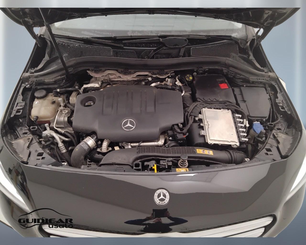 Mercedes-Benz Classe B - W247 2018 - B 180 d Sport auto