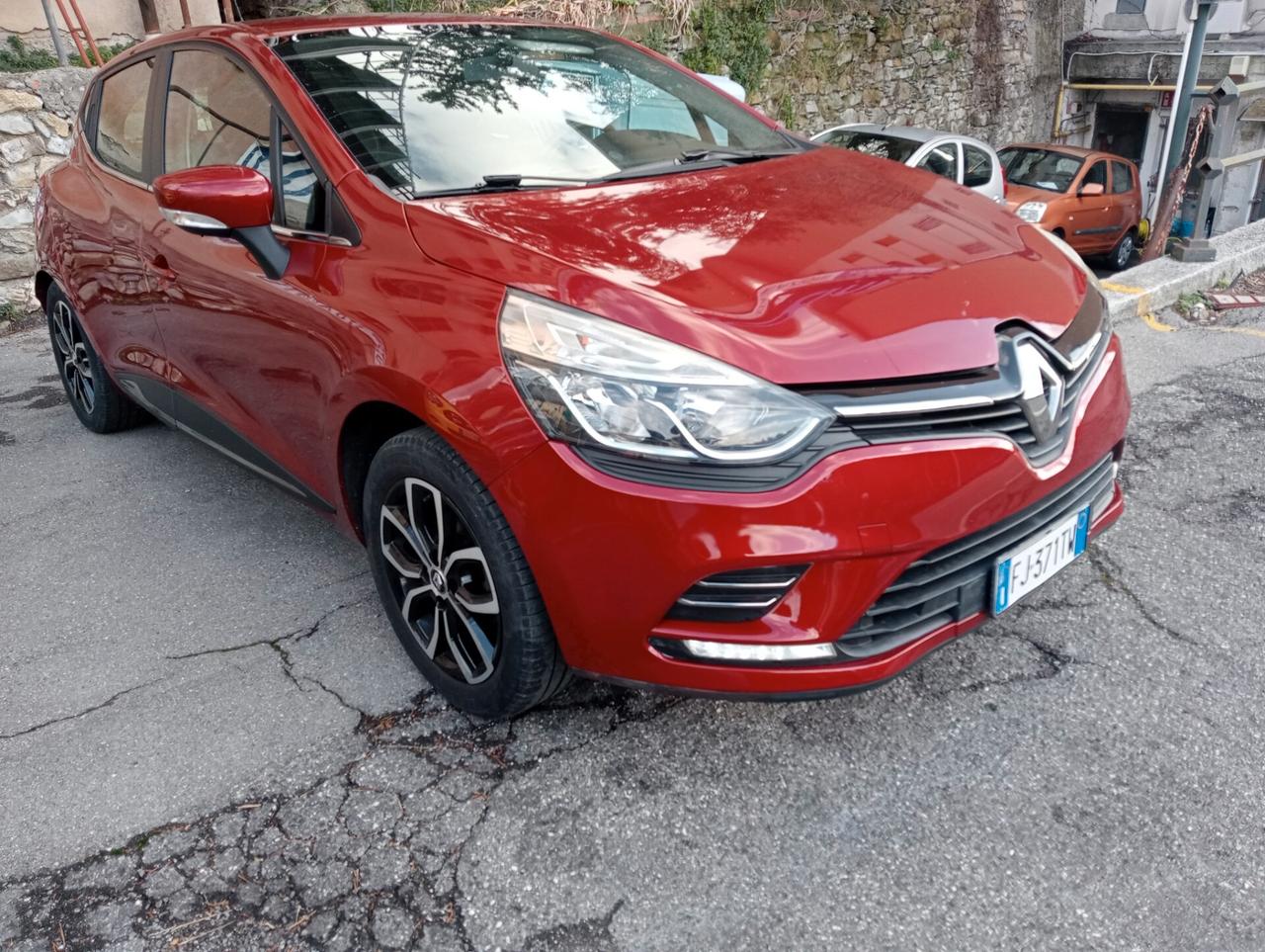 Renault Clio 1200 benzina 5 porte euro 6