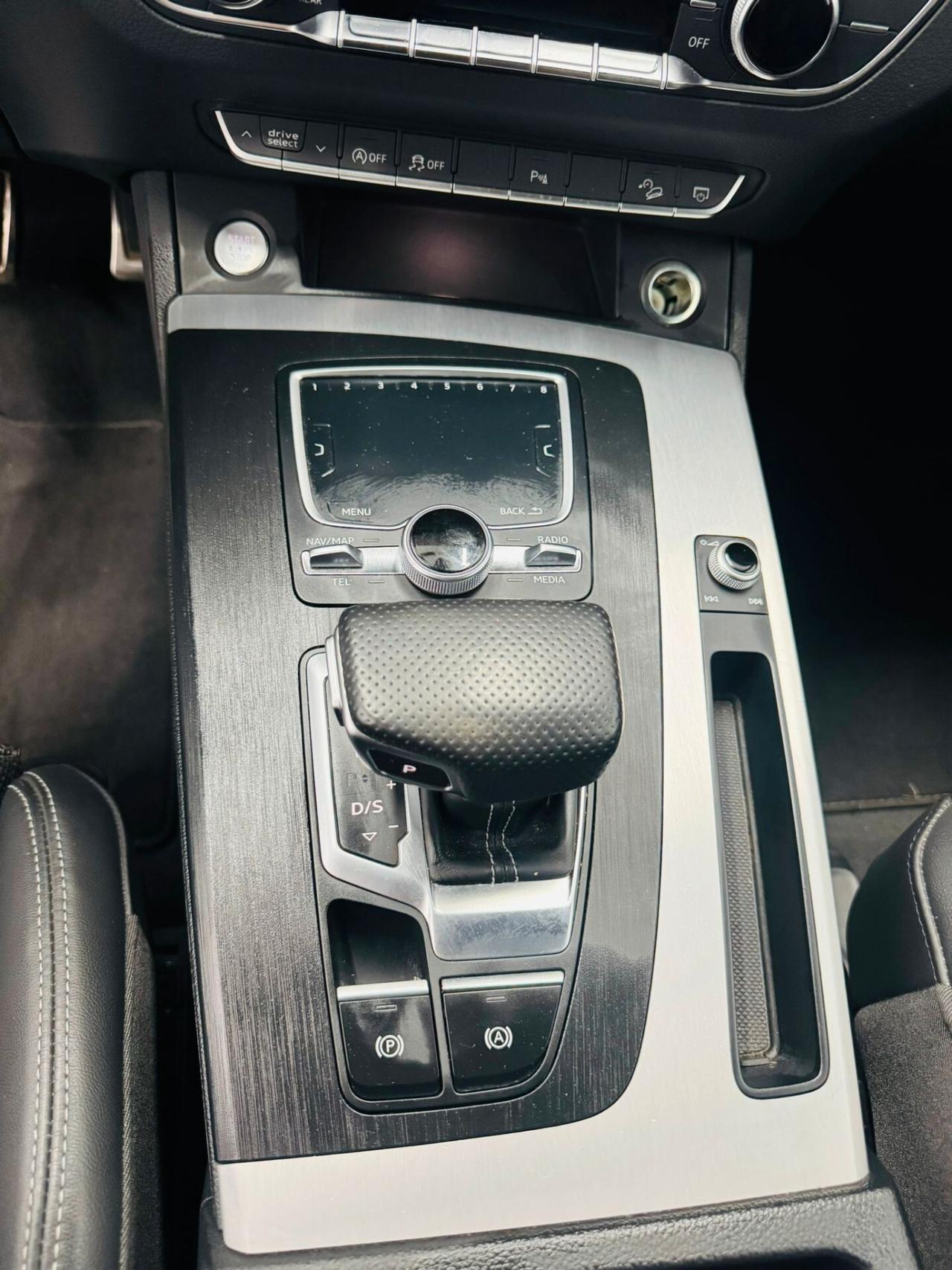 Audi Q5 40 TDI quattro S tronic line plus