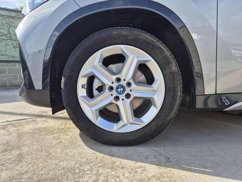BMW X1 i edrive 20 X-Line