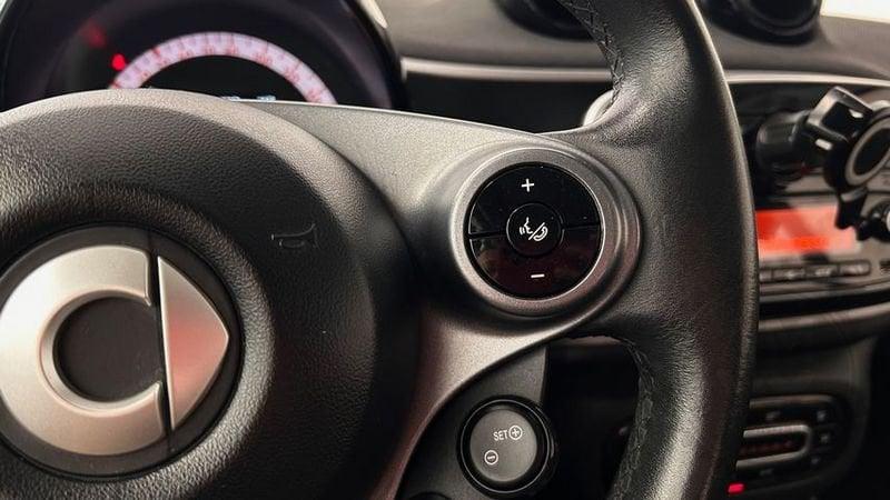 smart fortwo coupé 70 1.0 52kW Passion