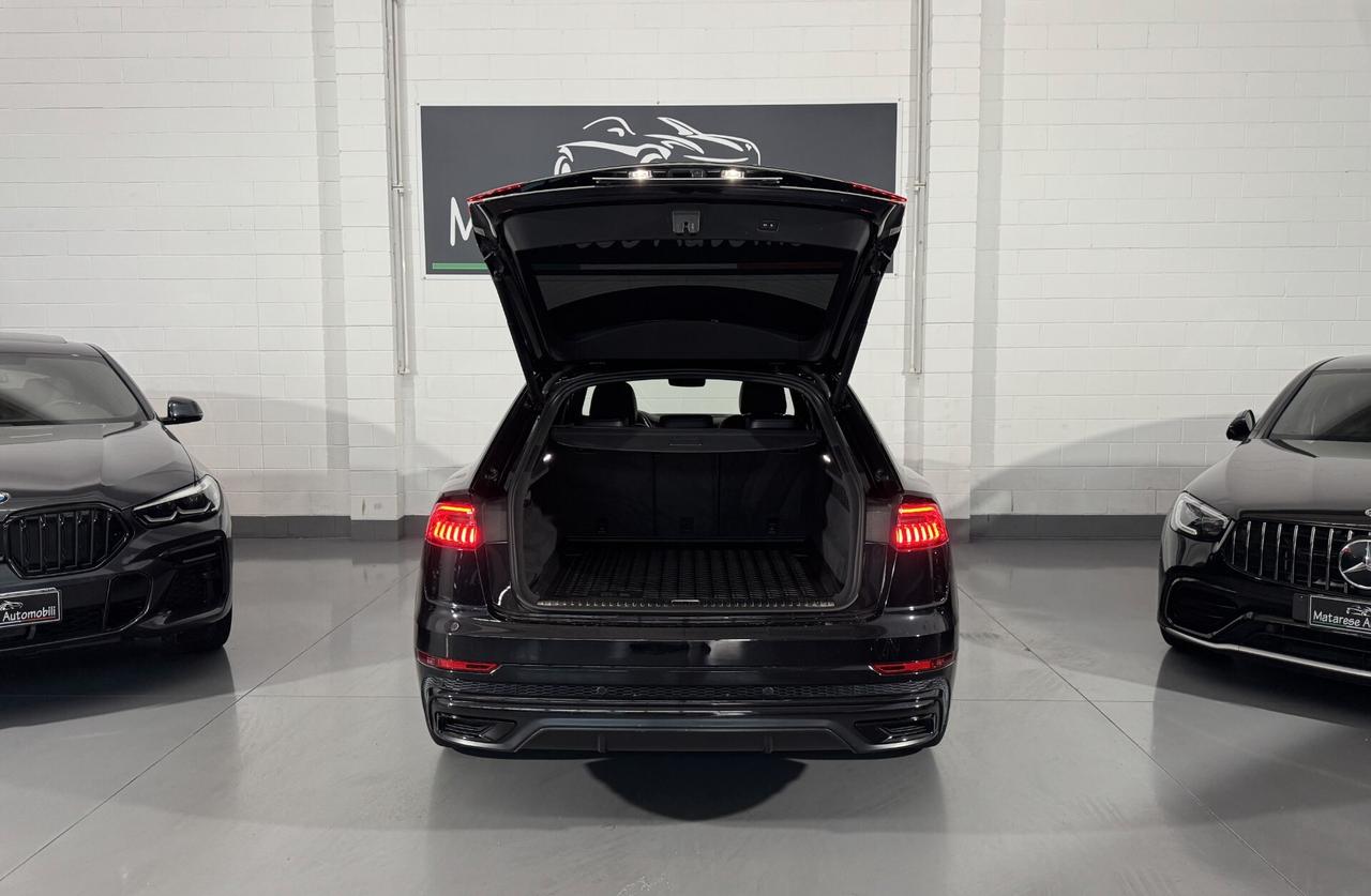 Audi Q8 S-Line Quattro 50 mhev tiptronic 3.0cc 286cv Finanziabile