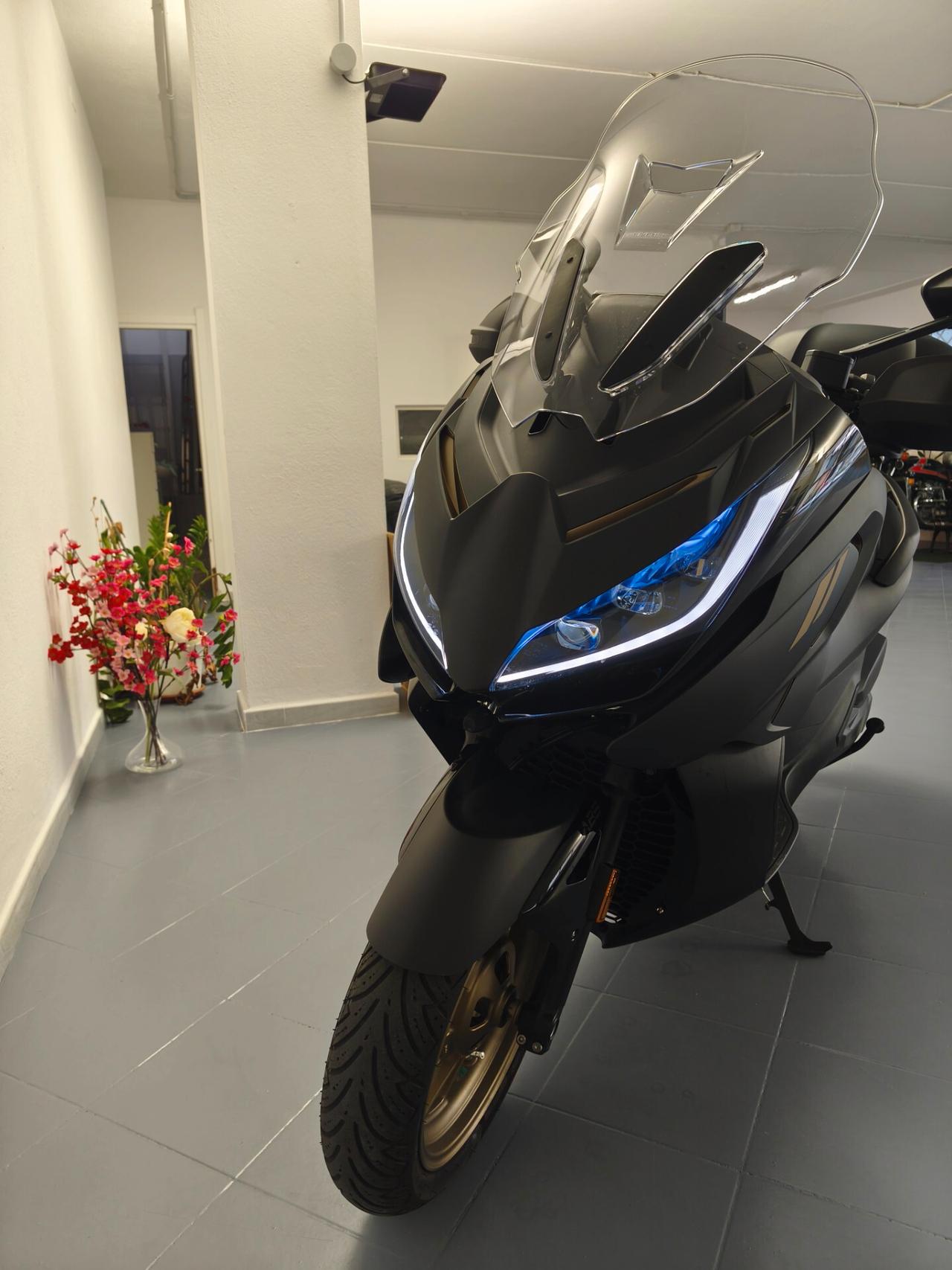 Zontes ZT 368 G Elegance