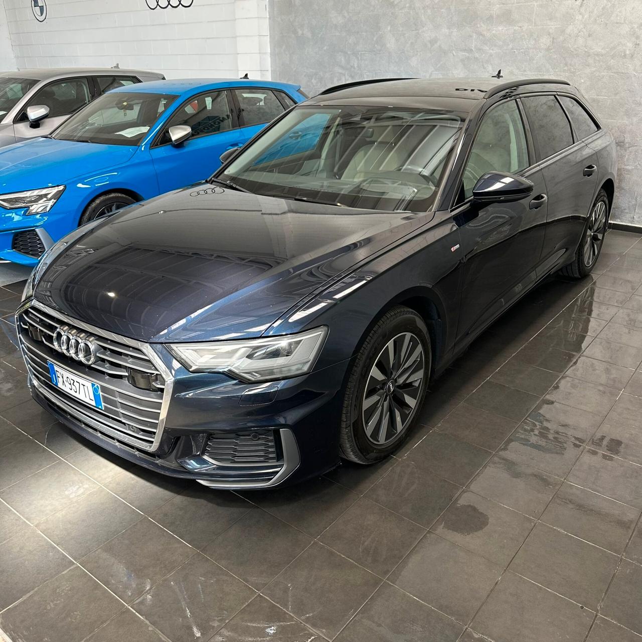 Audi A6 Avant 40 2.0 TDI quattro ultra S tronic S-LINE