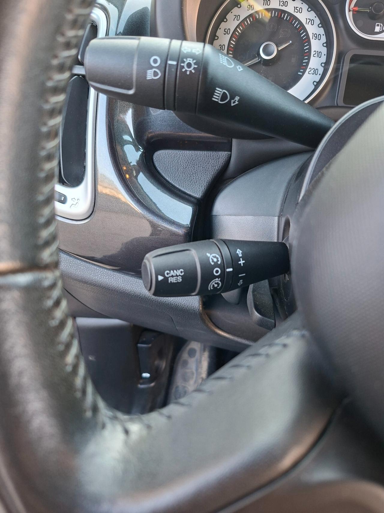 Fiat 500L 0.9 TwinAir Turbo Natural Power Lounge