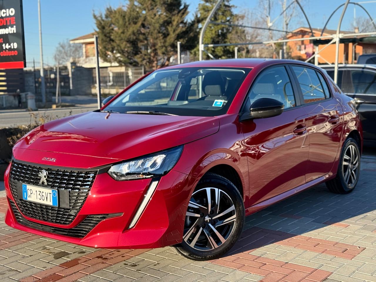 Peugeot 208 PureTech 5 porte Active Pack GANCIO TRAINO