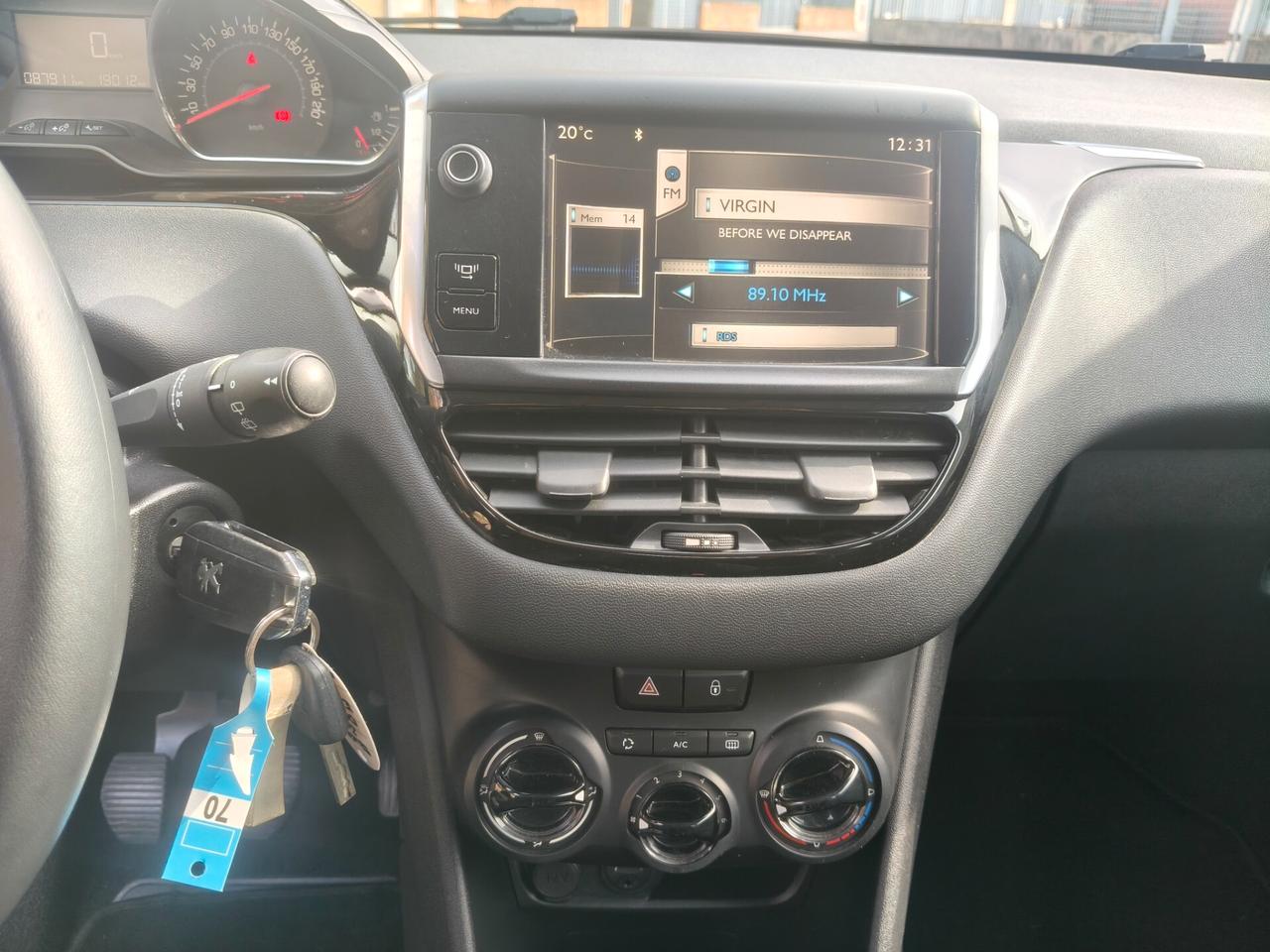 Peugeot 208 1.0 del 2013 SOLO 87.000 KM