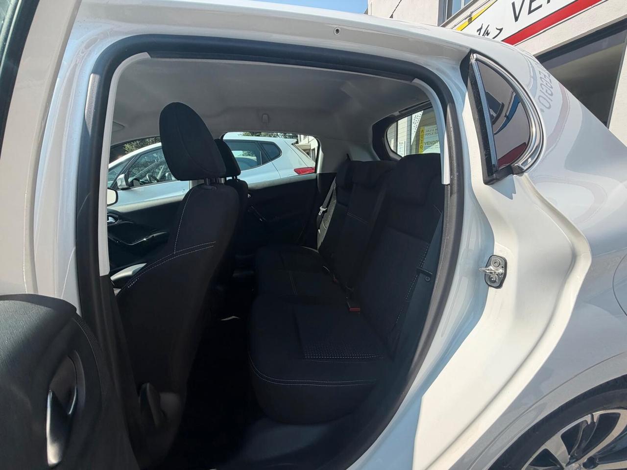 Peugeot 208 1.2 82 5 porte Allure