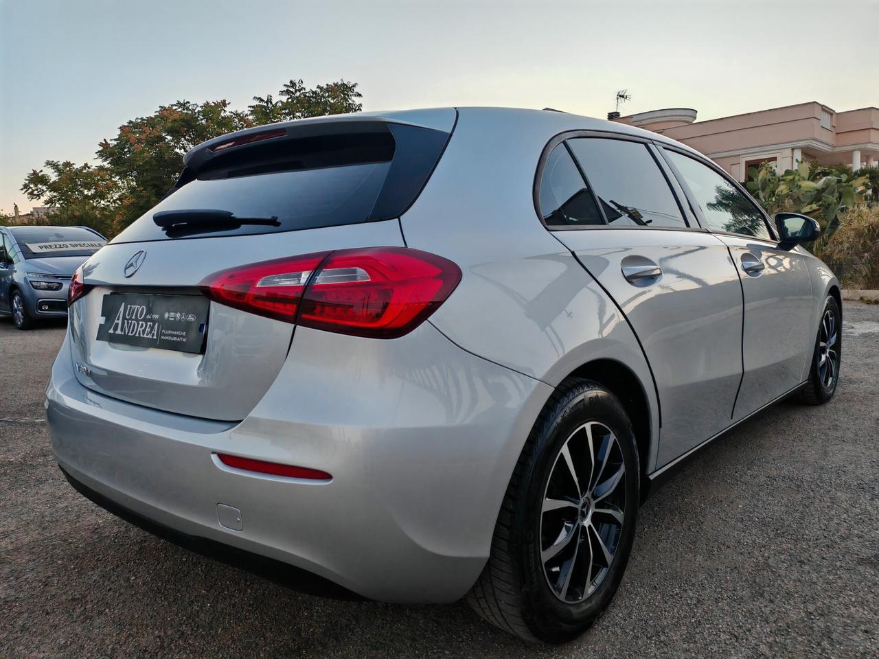Mercedes-benz A 180d 2.0 Navig cam 2021