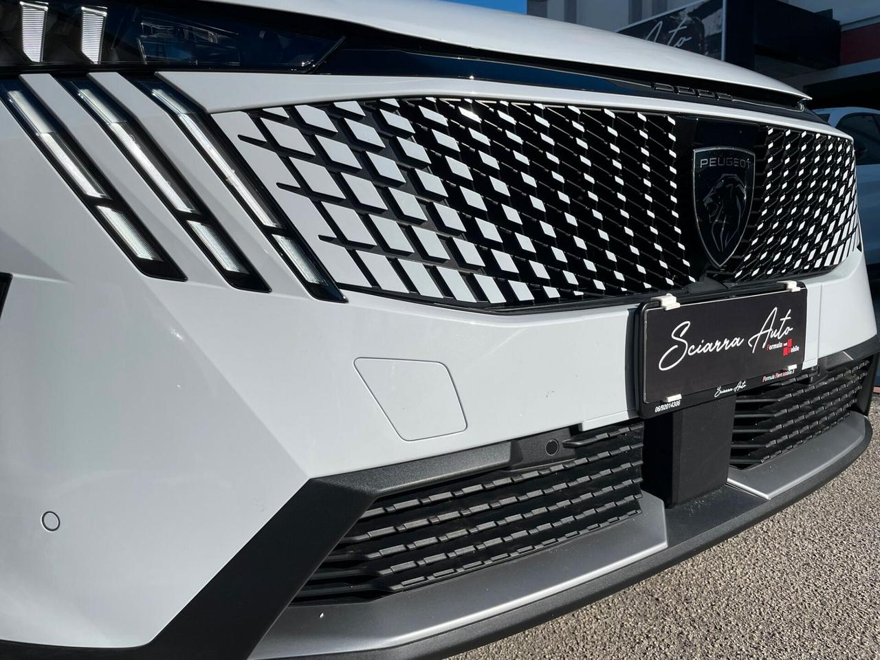 Peugeot 5008 Hybrid 145 e-DCS6 GT