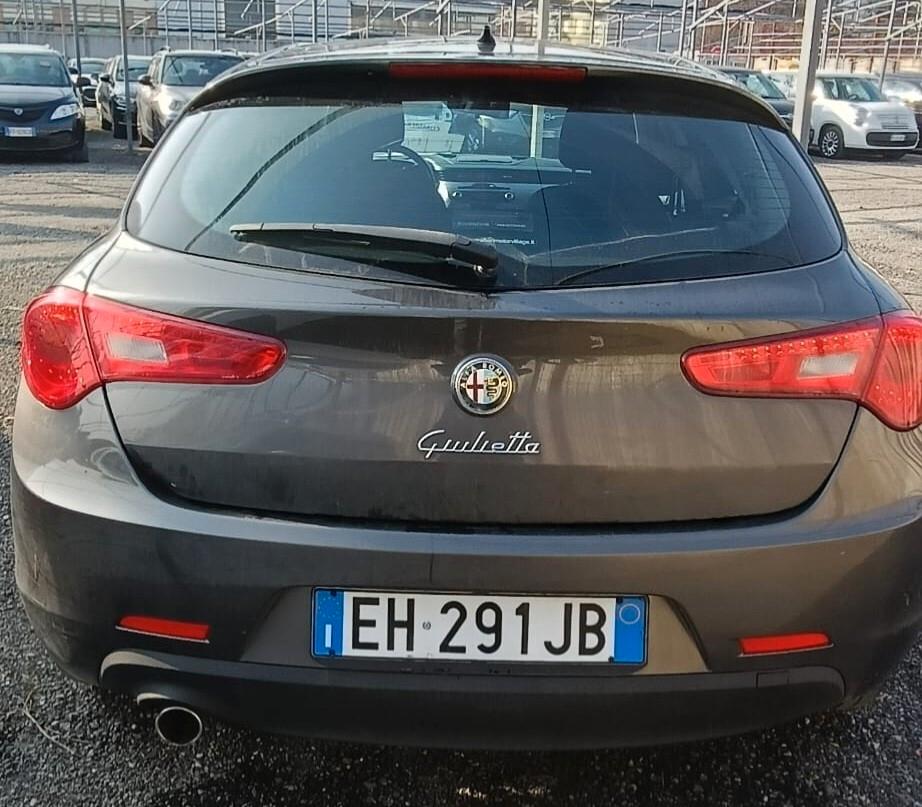 Alfa Romeo Giulietta 1.6 JTDm-2 105 CV Distinctive