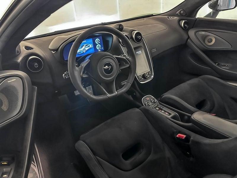 McLaren 570S Coupe - McLaren Milano