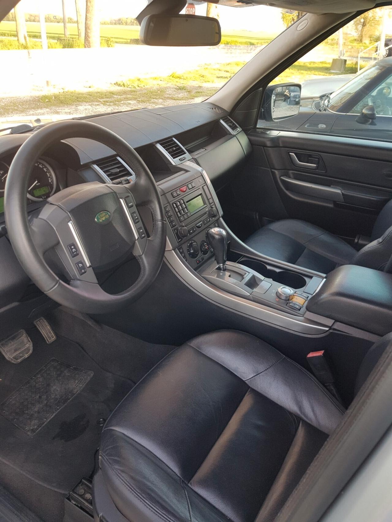 Land Rover Range Rover Sport Range Rover Sport 2.7 TDV6 SE