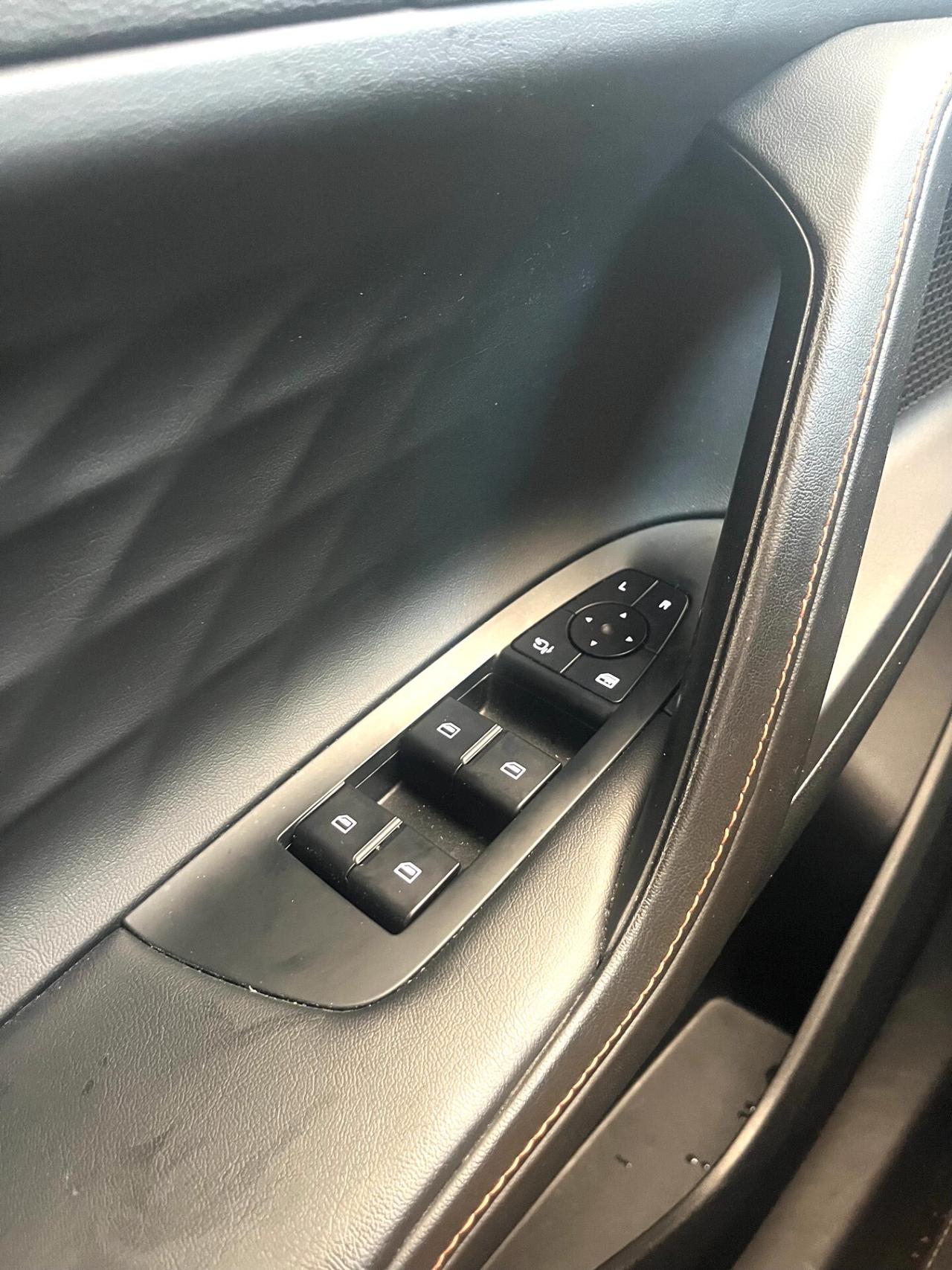 HS PHEV LUXURY IBRIDA ELETTERICA BENZINA