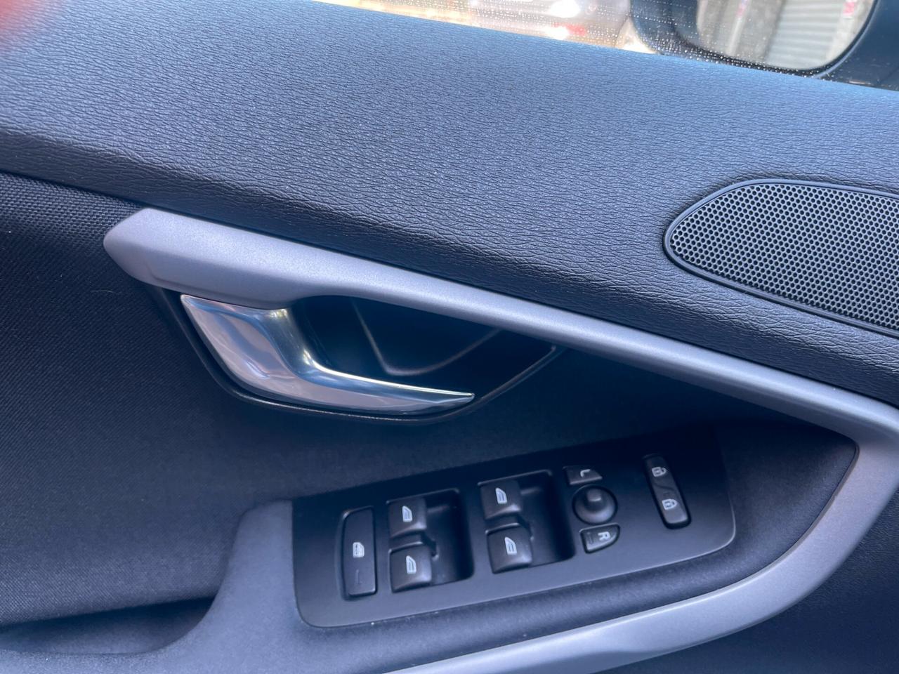 Volvo V40 D2 Business NEO PATENTATI