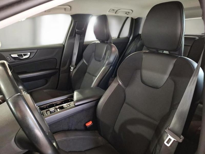 VOLVO V60 D3 BUSINESS PLUS STATION WAGON