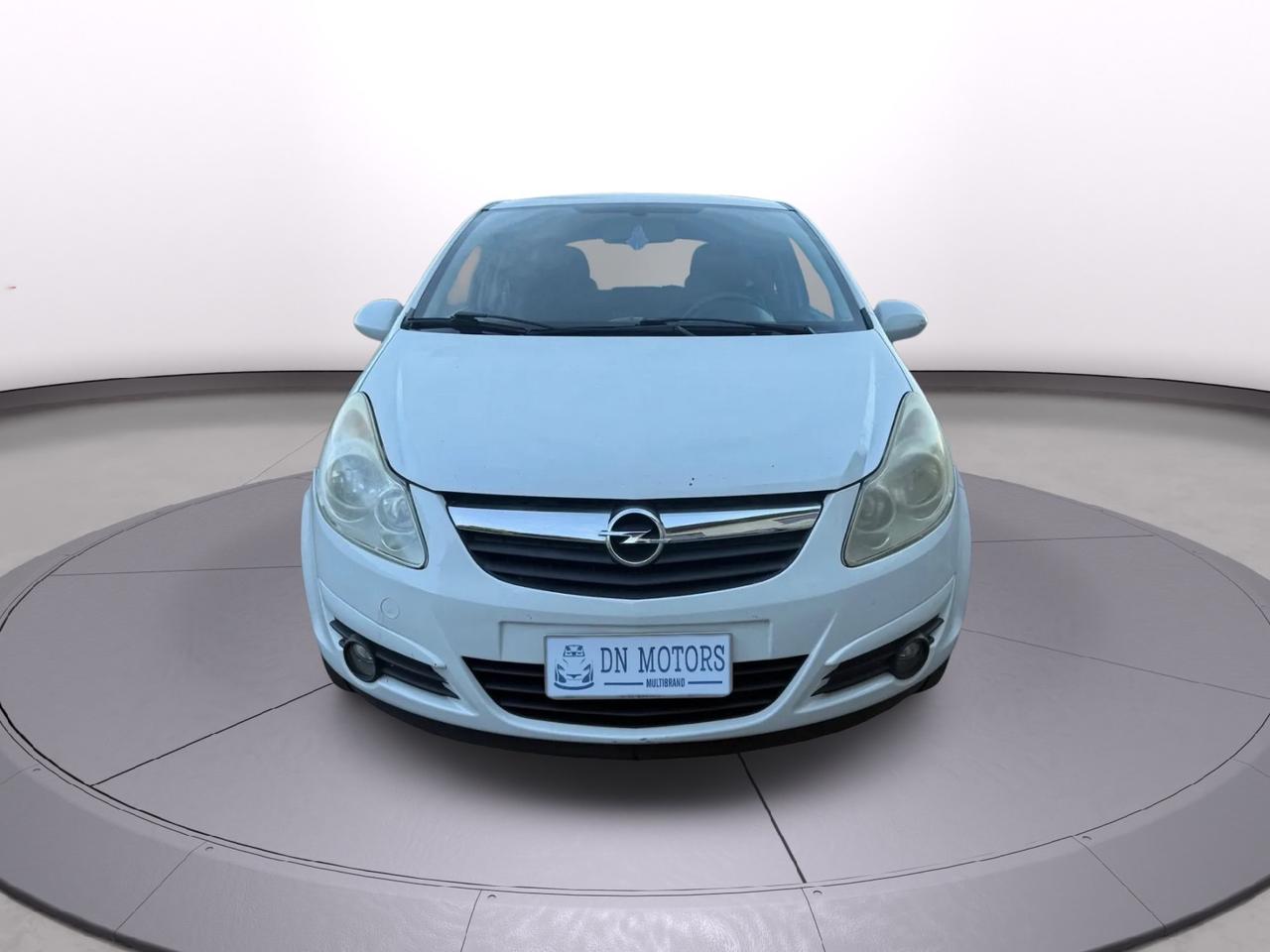 Opel Corsa 1.3 CDTI anno 2010 neo patentati