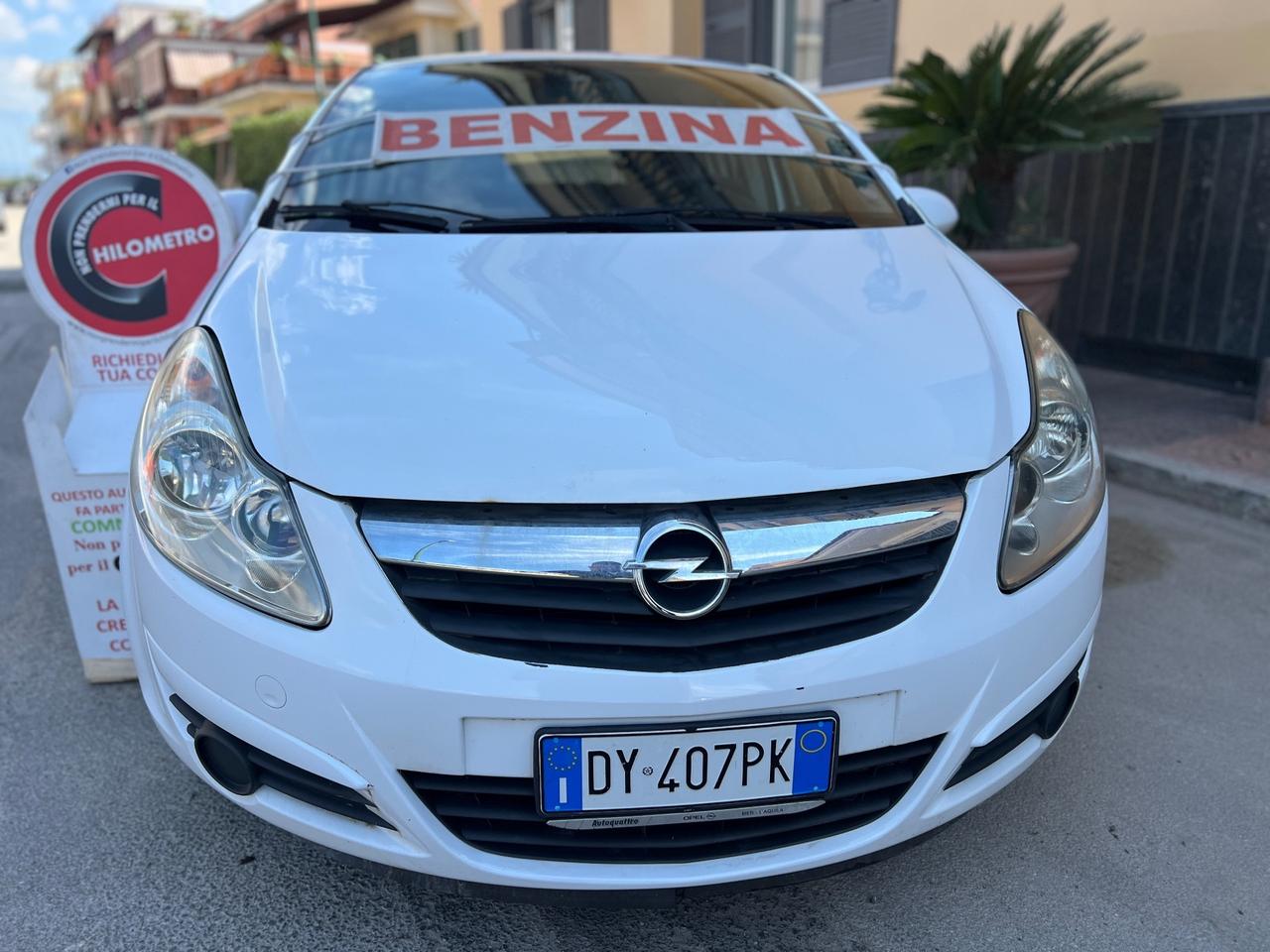 Opel Corsa 1.2 Benzina Anno 2010